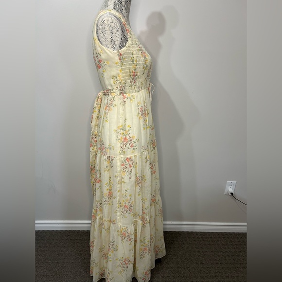 Vintage floral Gunne Sax style maxi dress with tiered skirt and matching shawl - Picture 4 of 15
